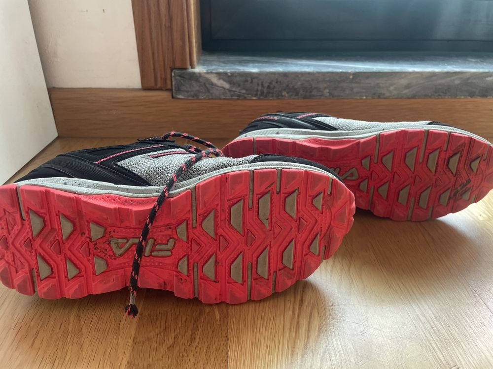 Tenis da Fila All Terrain usados