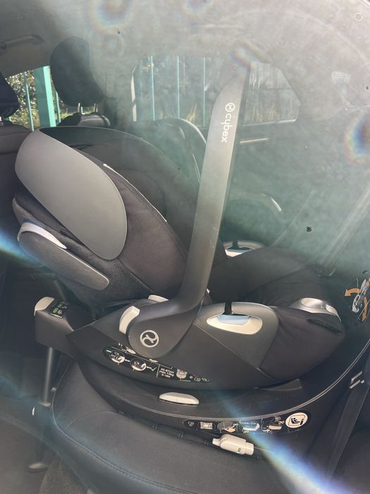 Продам Cybex Cloud Z i-size з базою Isofix