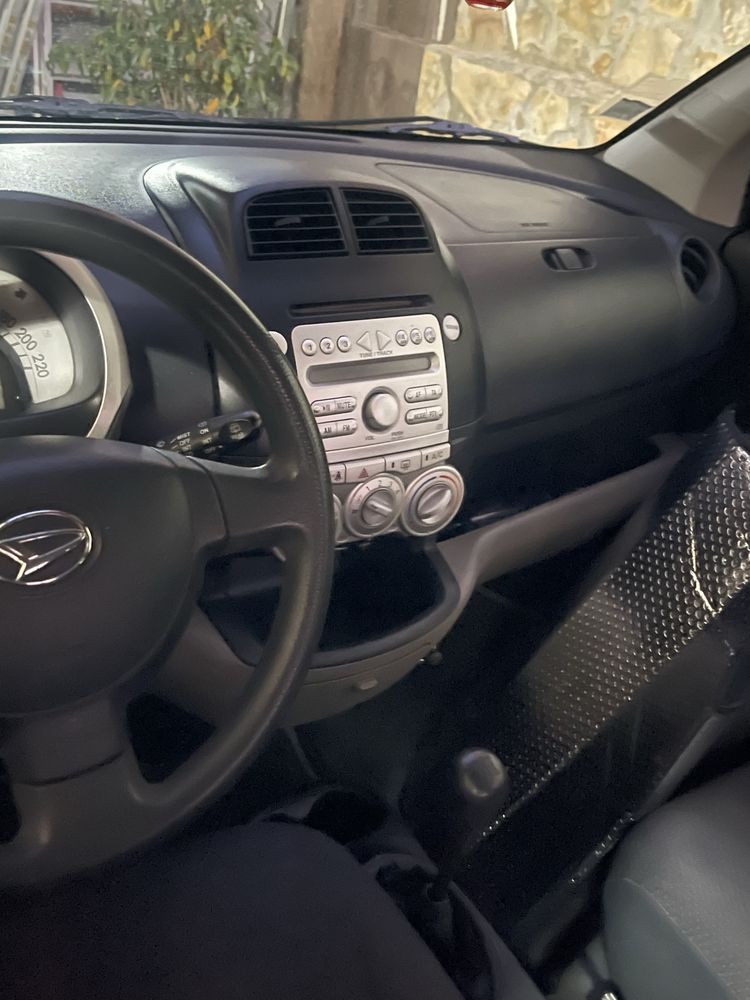 Daihatsu sirion 1.0 - 2006 ( Ler a descricao)