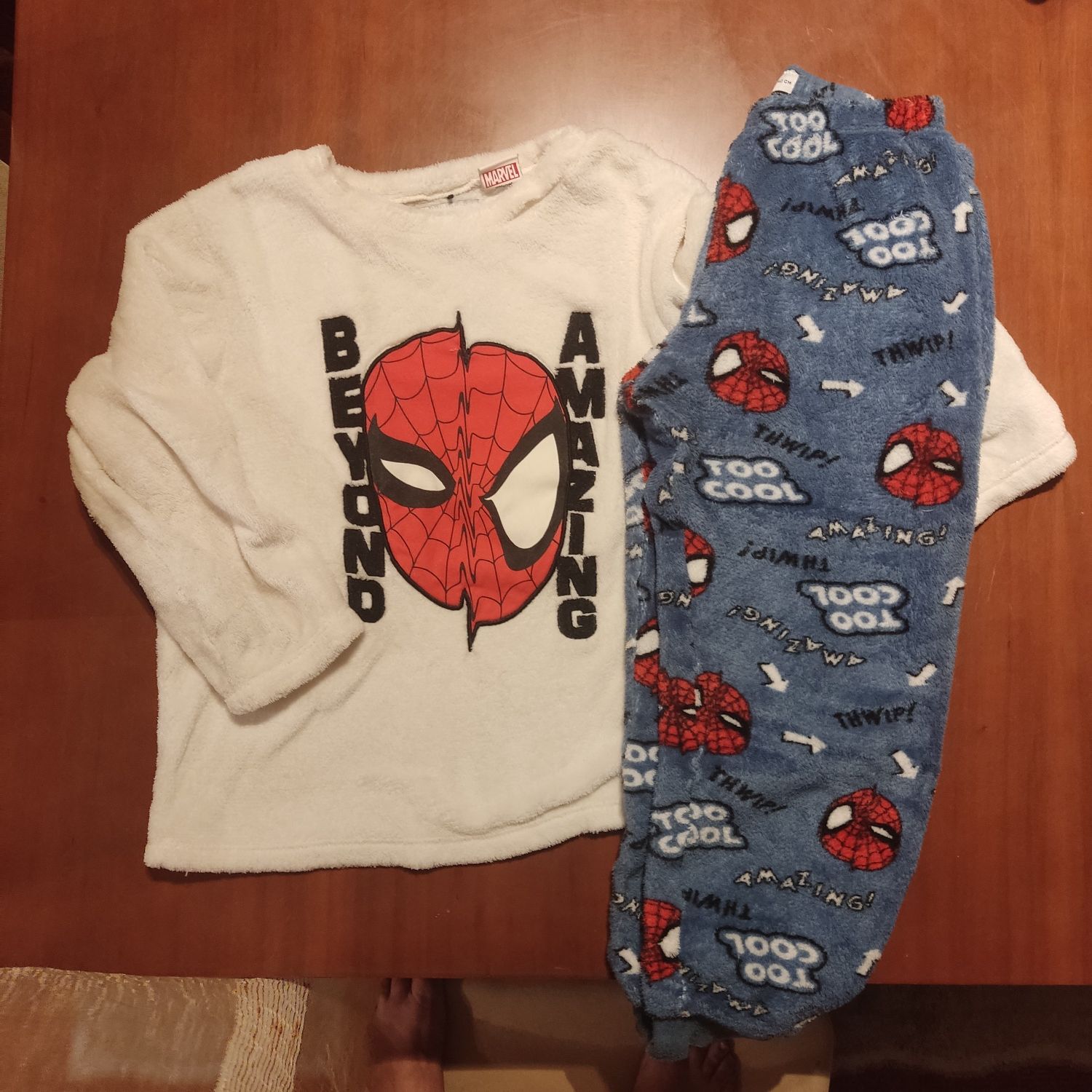 Pijama felpudo Homem Aranha