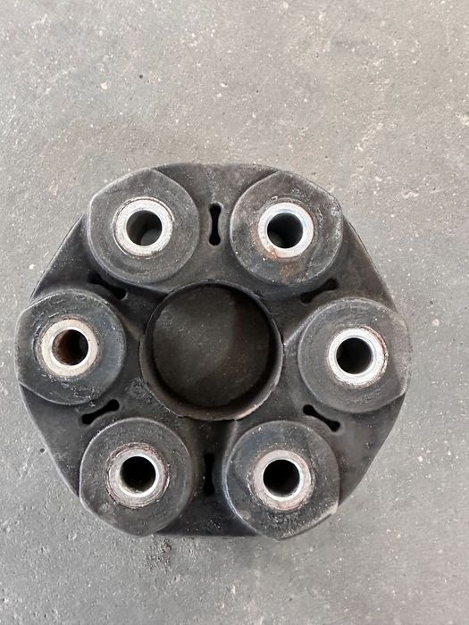 Łącznik przegub wału napędowego BMW E70 X5 7503159