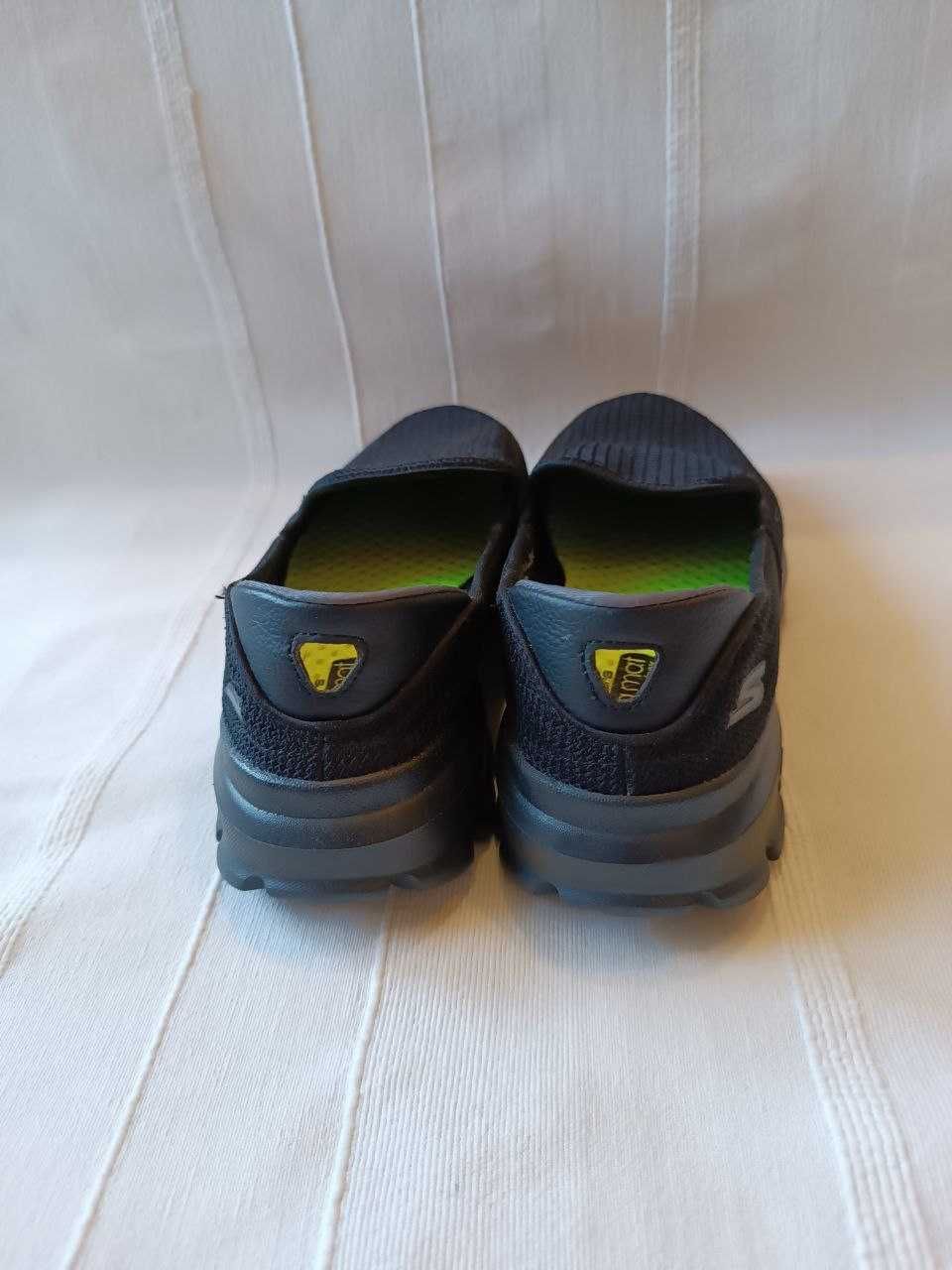 Чоловічі кросівки сліпони SKECHERS Performance Go Walk 3 р.44