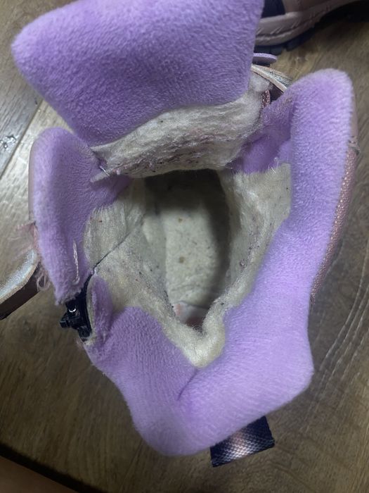 Продам сапожки зимние