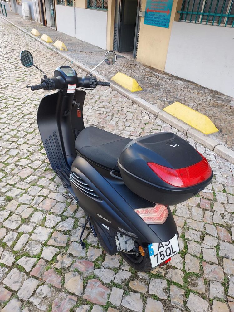 Daelim Besbi 125cc 2022