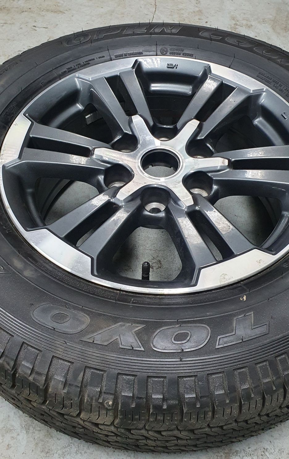 Koła Aluminiowe 17" MITSUBISHI Nowe Opony TOYO 6x139.7 Idealny Stan !