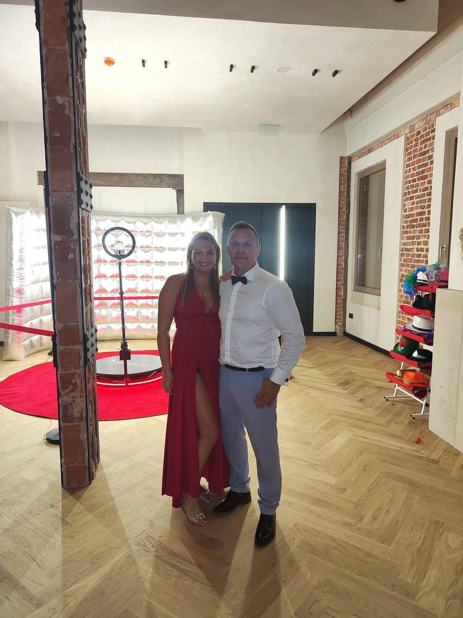 Footolustro, największe na rynku 65",Magiczne lustro, Fotobudka 360