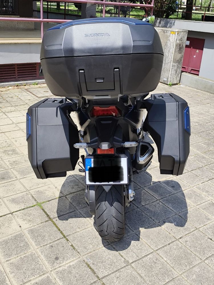 Honda Forza 750