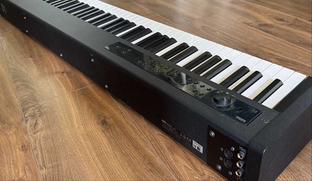 Korg D1 Цифрове піаніно