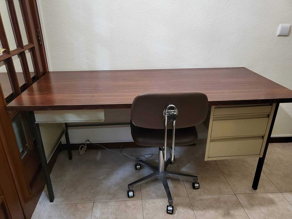 Secretária Escritório