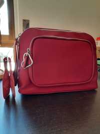 Conjunto Bolsa e Perfume