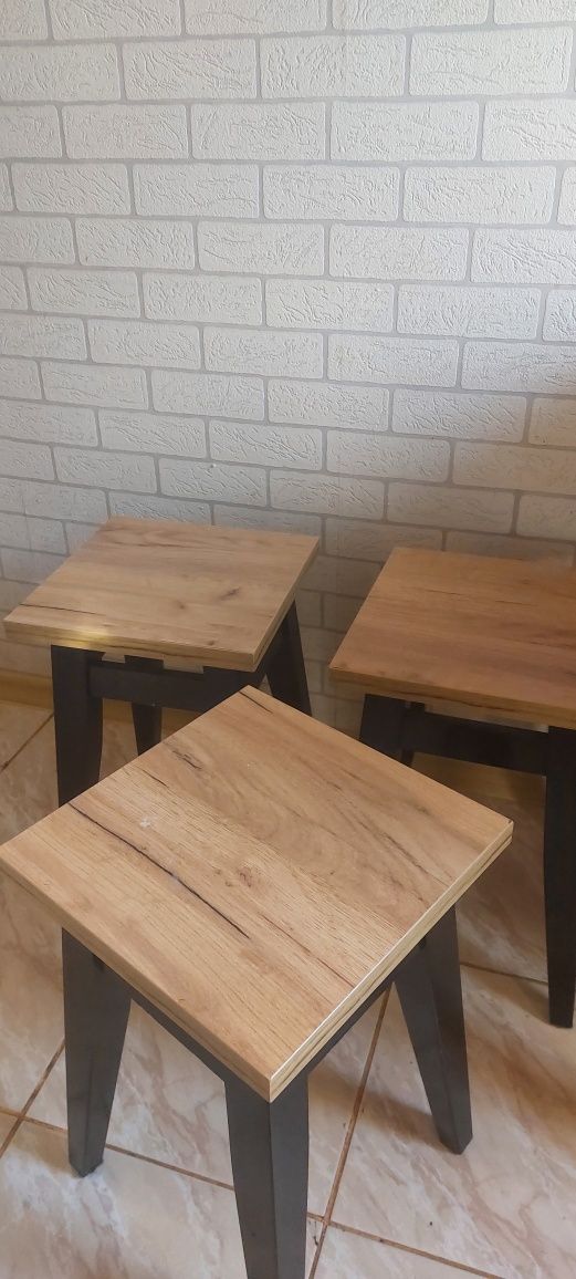 Taboret w stylu loft
