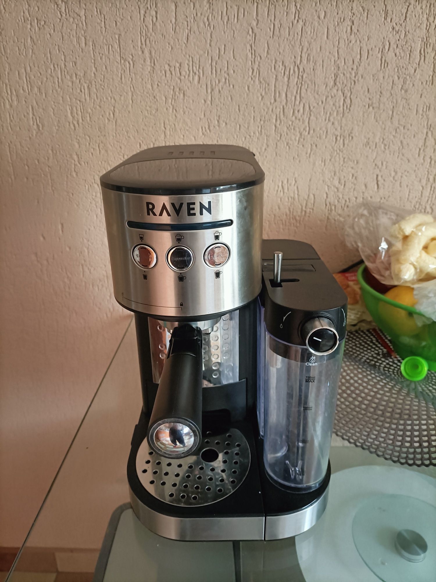 Ekspres do kawy z kolbą na kawę