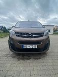 Samochód osobowy Opel zafira 8 os. r. 2020