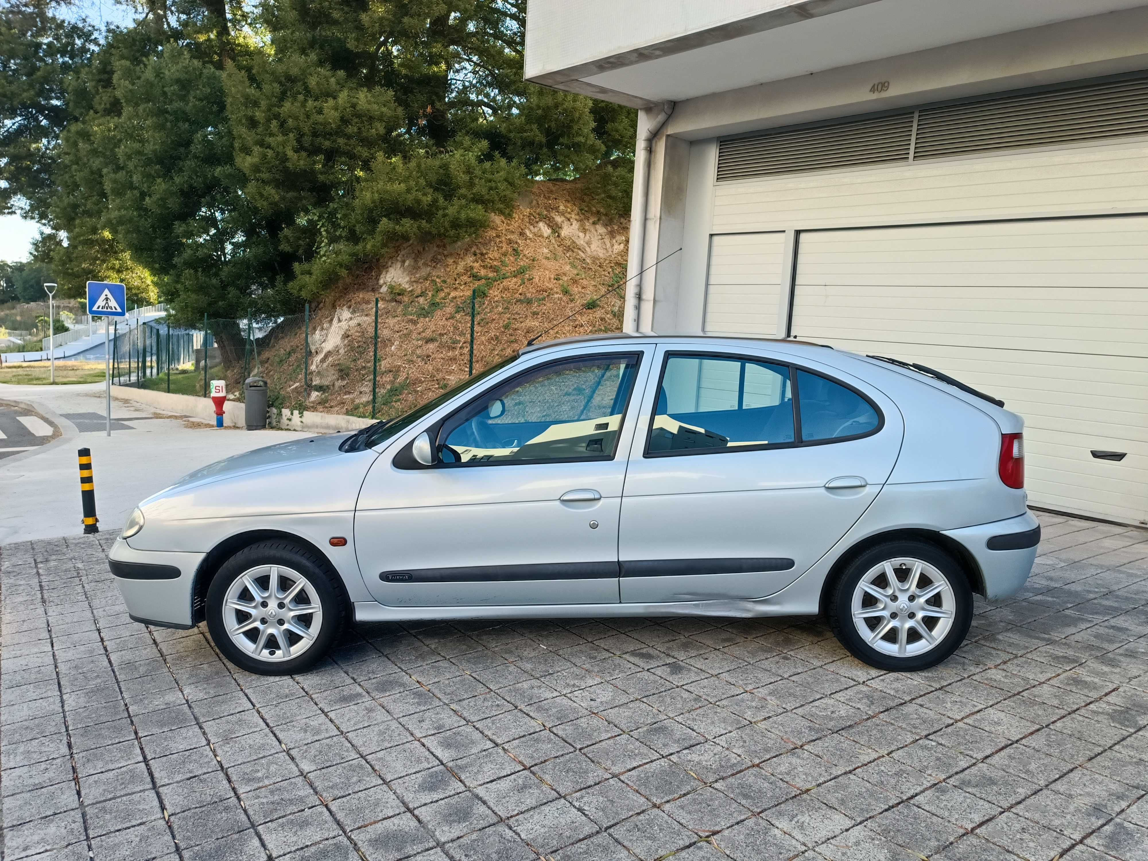 RENAULT MEGANE 1.4 16v 90cv de 2002