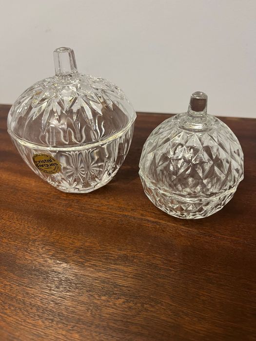 Cristal D'Arque NOVO. Conjunto de 2 taças com tampas