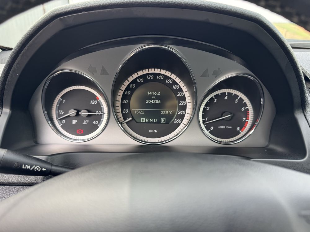 Mercedes W204 1.8CGi Automat Avantgarde