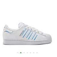 Adidas Superstar rozmiar 36 i 2/3 białe z hologramowymi dodatkami