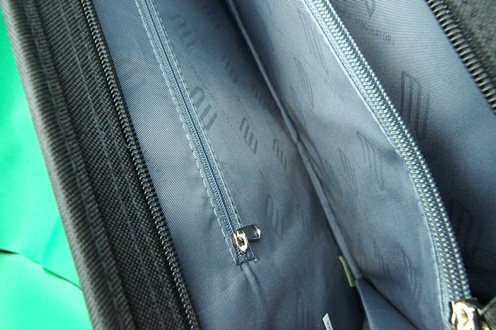 AKTÓWKA na laptop dokumenty TECZKA na RAMIĘ  torba NOWA