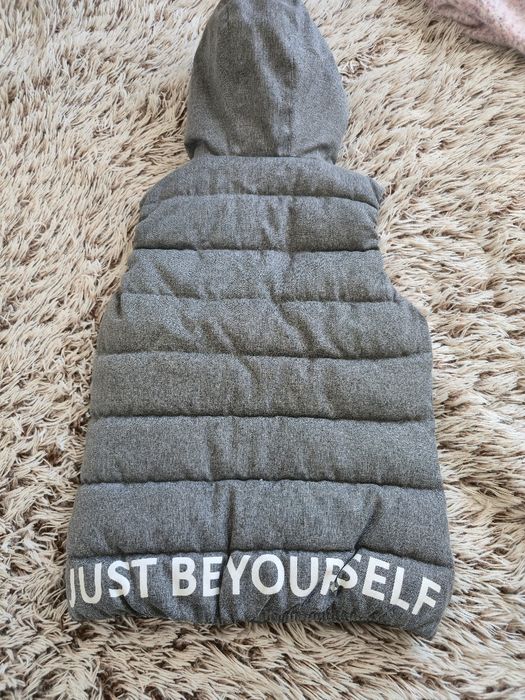 Bezrękawnik Reserved r146cm