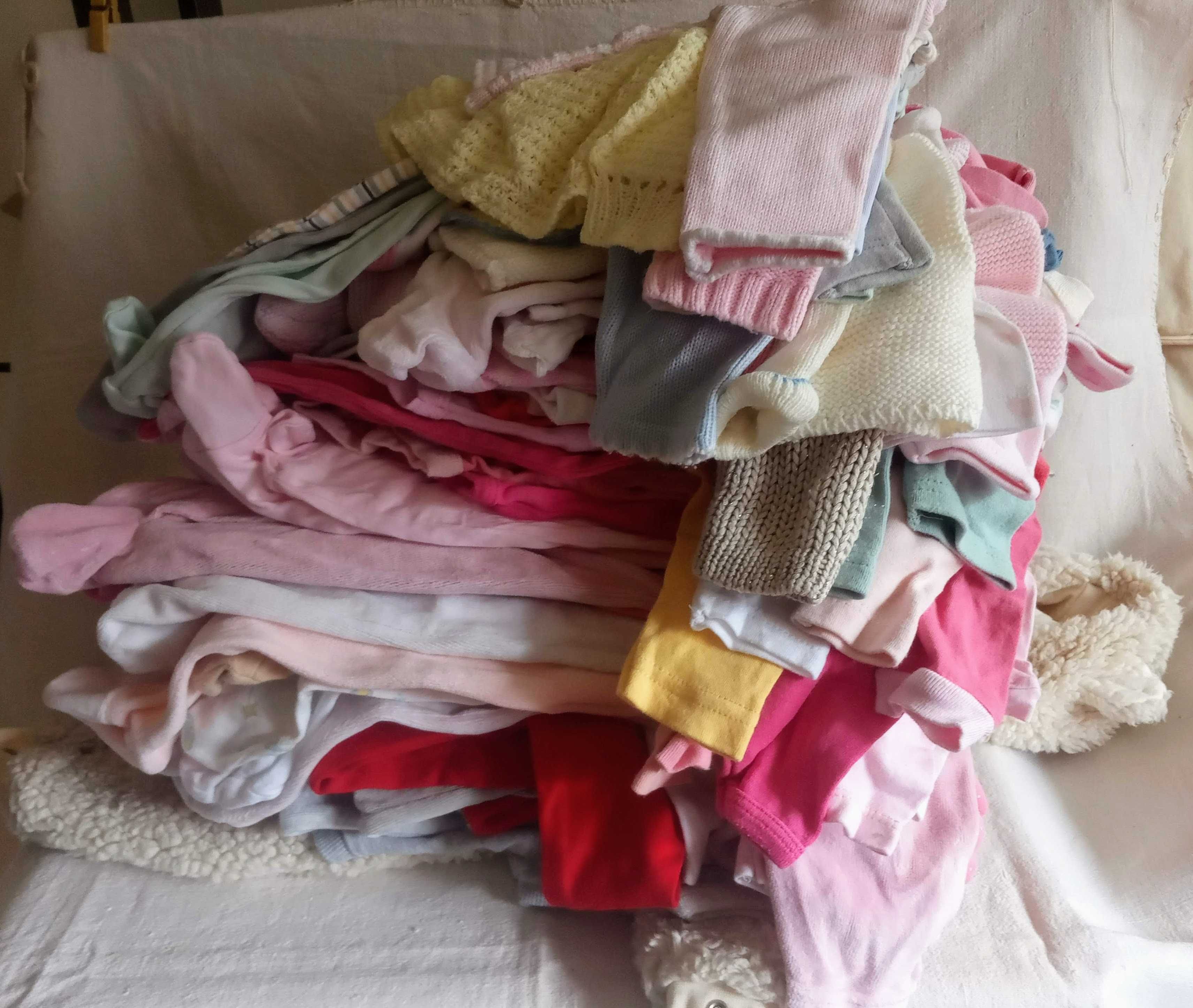 Roupa de bebé de 0 a 3 meses (72 peças)