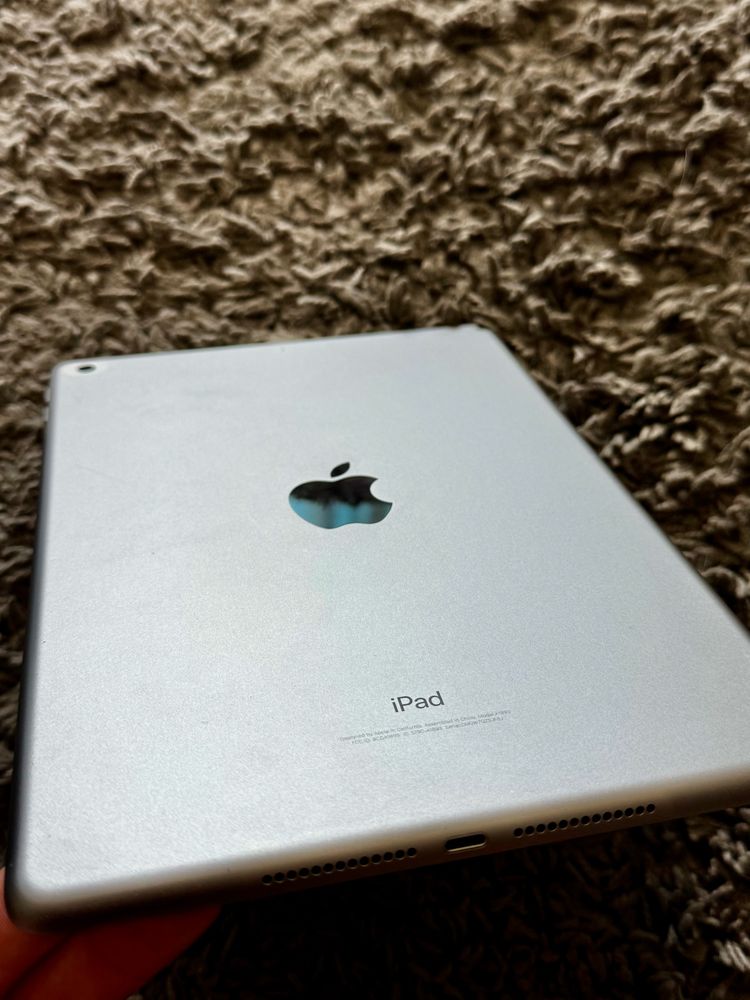 iPad 6 32Gb Space Grey