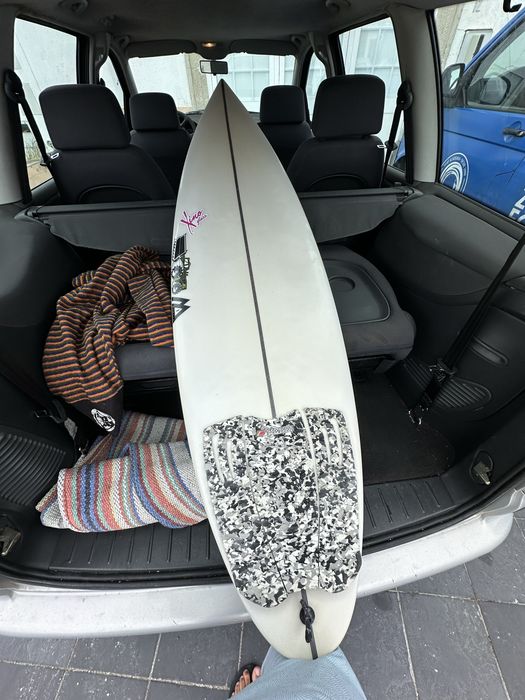 Prancha de Surf JS 5’10