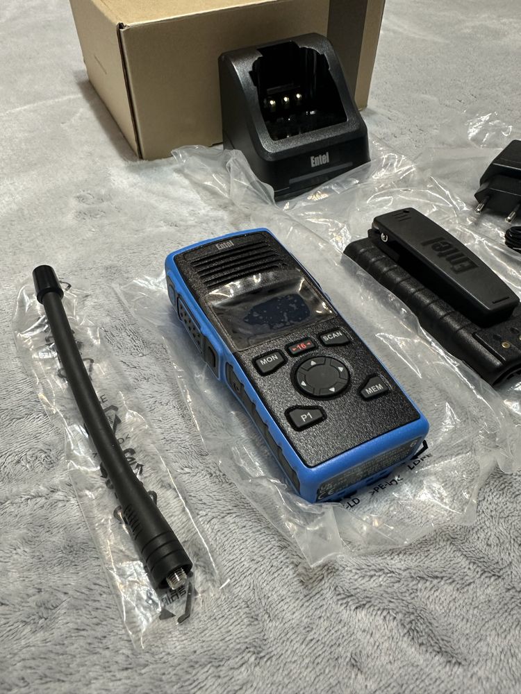 Радиостанция(рация) Entel DT944 VHF Radio