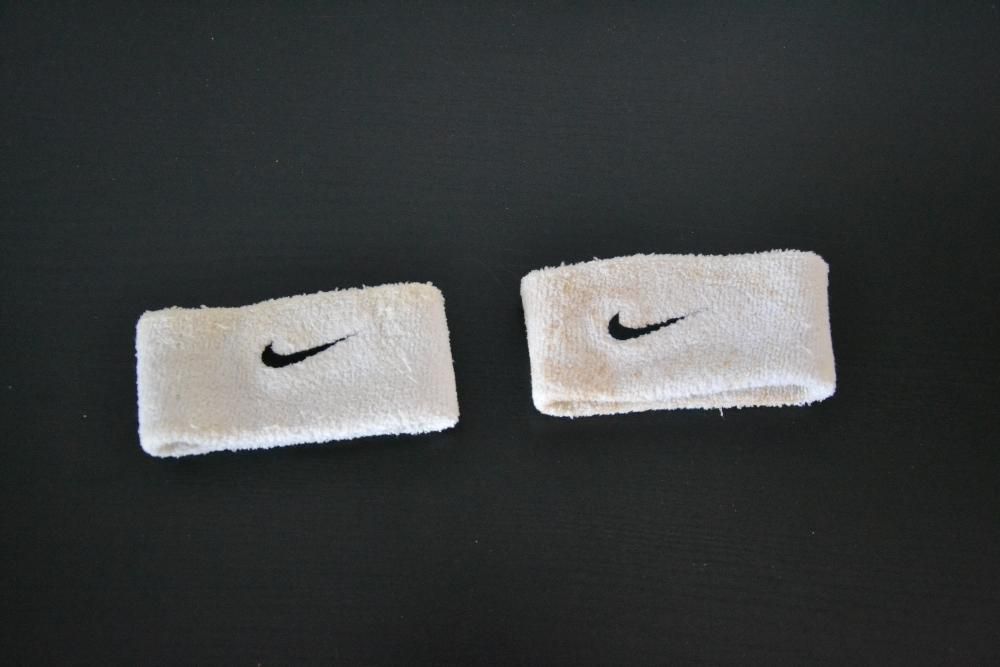 Punhos pulsos desportivos nike originais brancos