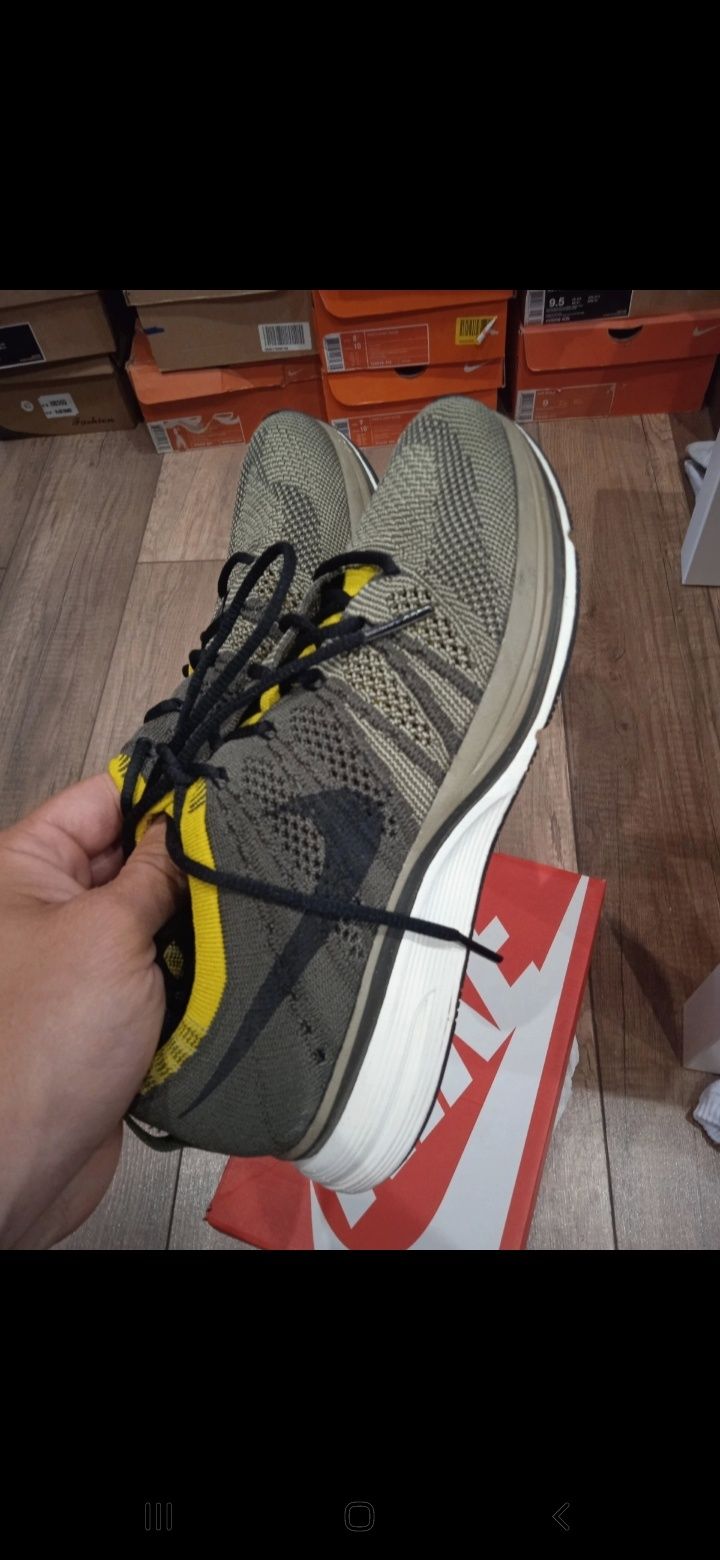 Buty nike flyknit trainer Olive 36,5 racer
