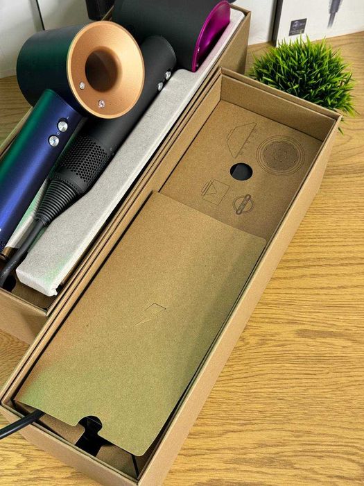 Фен Dyson Supersonic HD08 PREMIUM