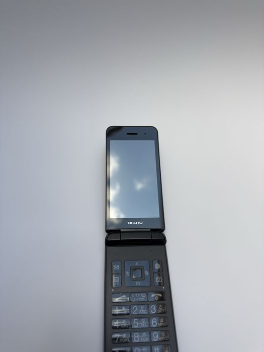KYOCERA A202KC/A203KC digno keitai 4 używany