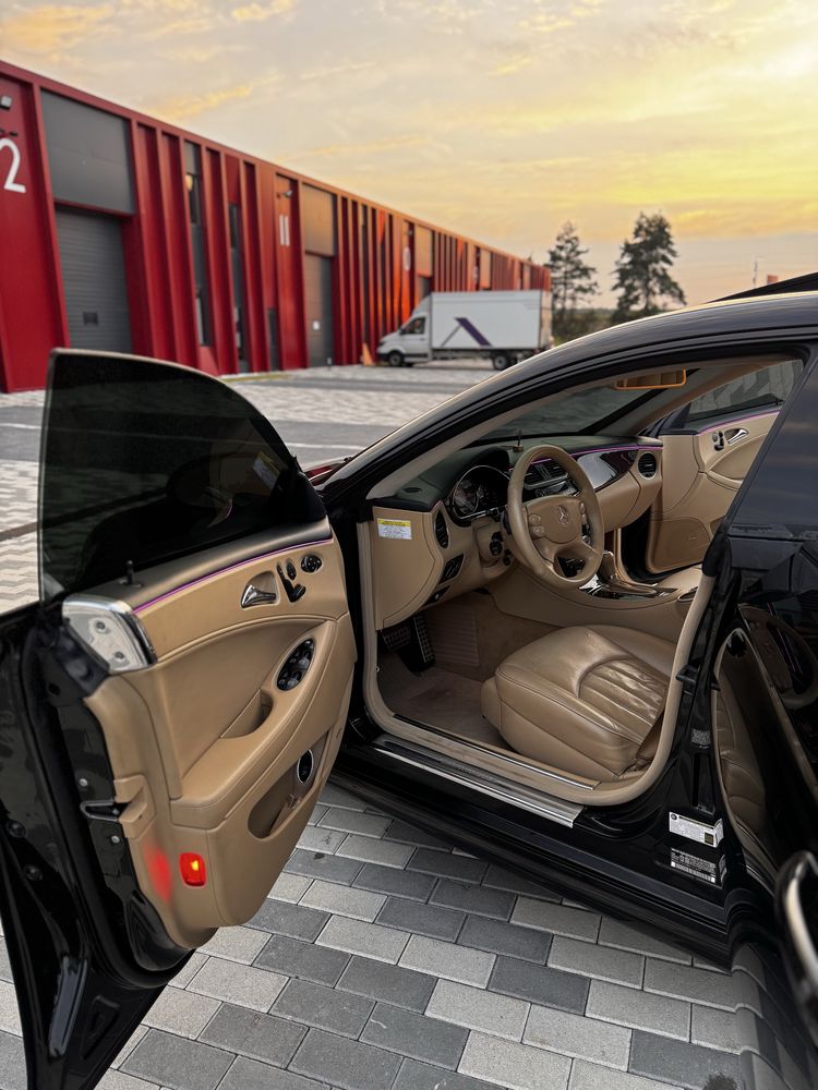 CLS 550 Легендарний банан:)