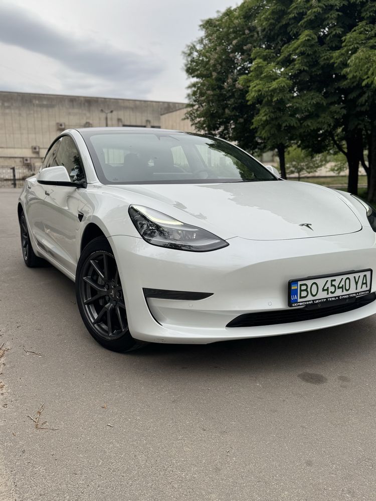 Tesla Model 3 2022 Standart Plus