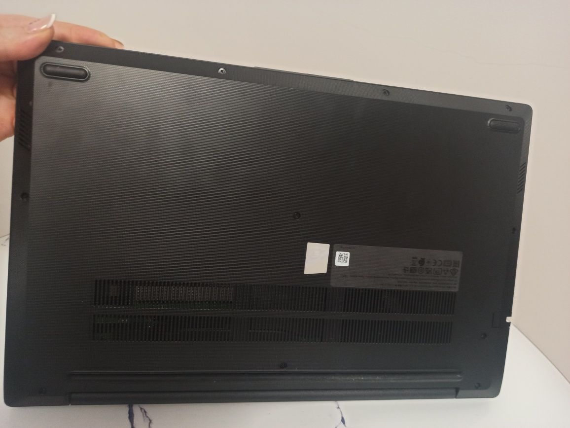 Laptop Lenovo V15 G2 Ryzen 5