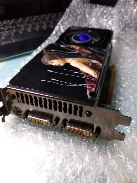 Gráfica ASUS GeForce 8800 GTS 512 (PCI-E)