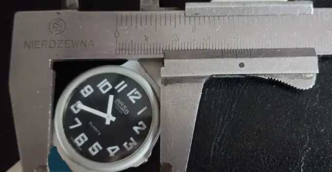 Sprzedam męski zegarek Arsa Quartz Tylko 6.8mm grubości!