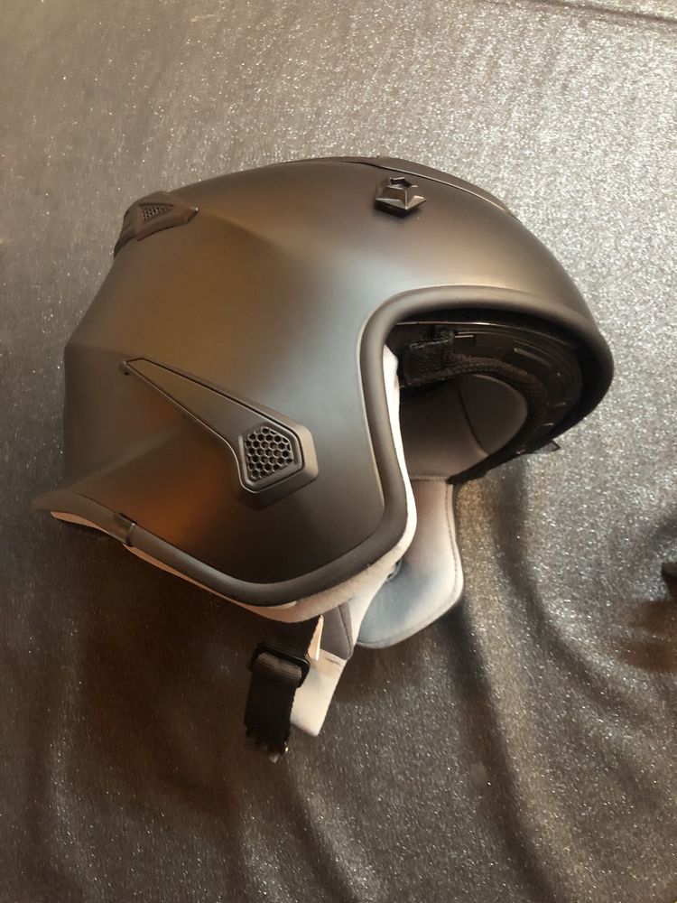 Vendo capacete modular/ conversível marca MTR