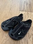 Sandałki Nike rozmiar 20