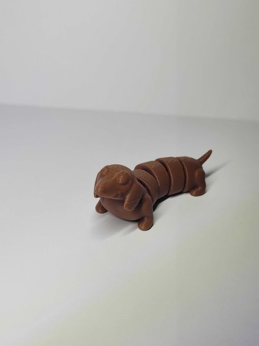 Urocza figurka jamnika 3D  -> 7 cm długości