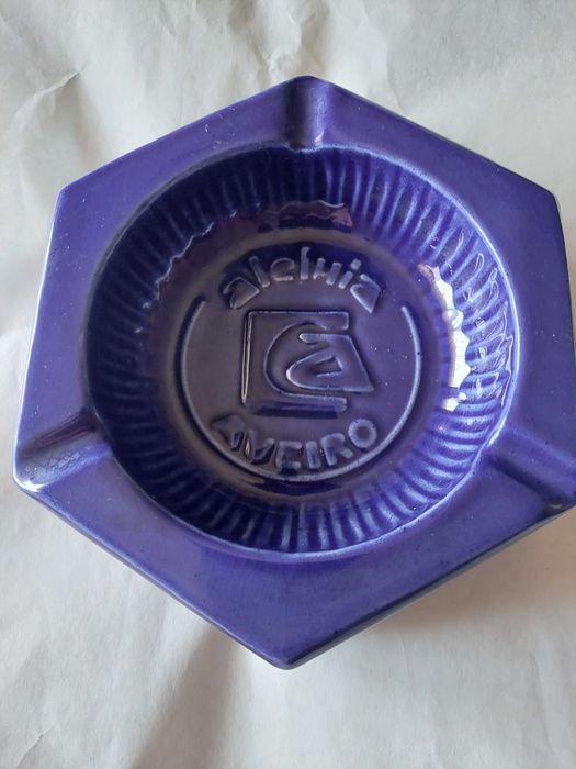 Cinzeiros 2 Novos