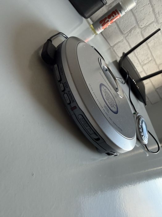 Grunding Planixx CDP Discman