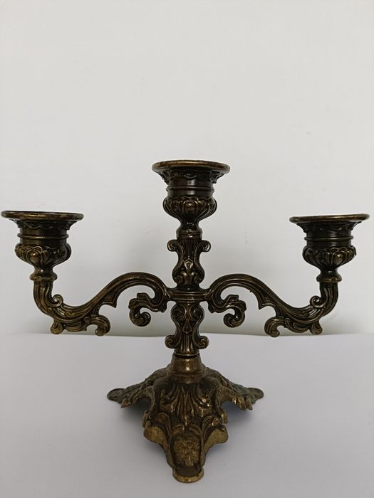 Świecznik z mosiądzu