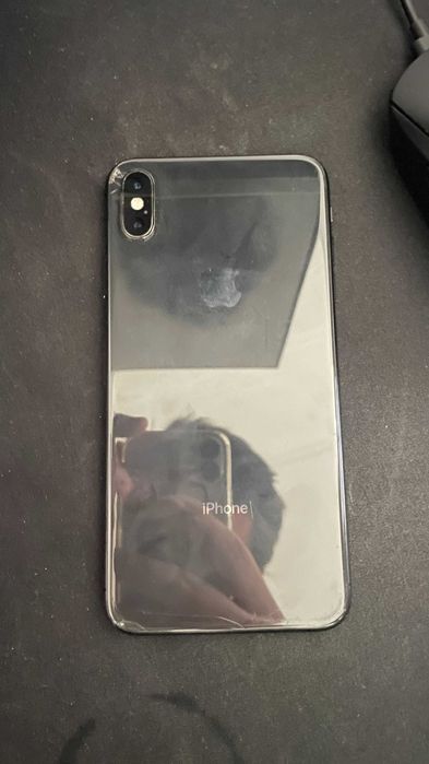 iPhone XS Max - 64GB