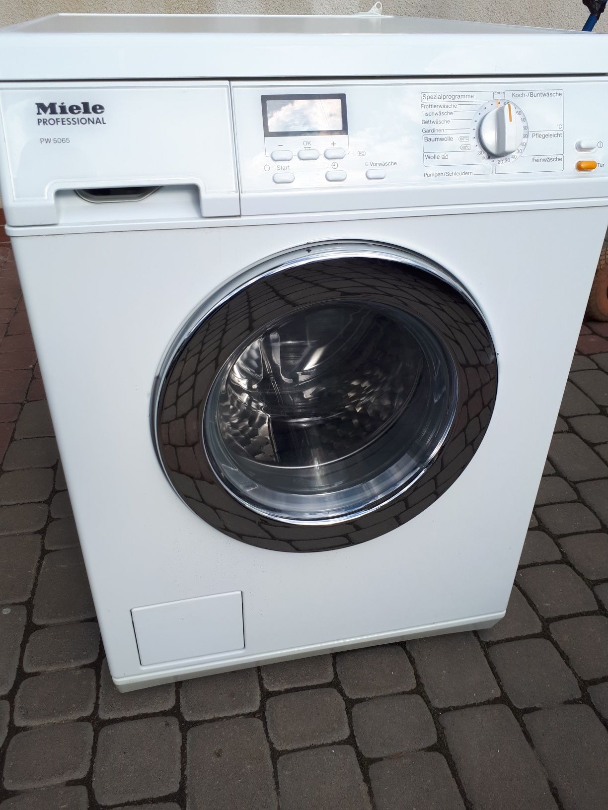 MIELE pw5065 професійна пральна/ стиральная машина на 6.5кг