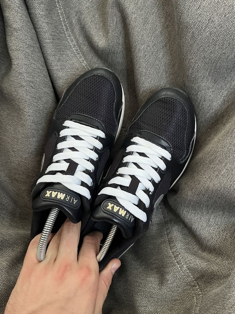 Кросівки NIKE AIR MAX COLLISEUM 39 24.5 кроссовки найк аир макс