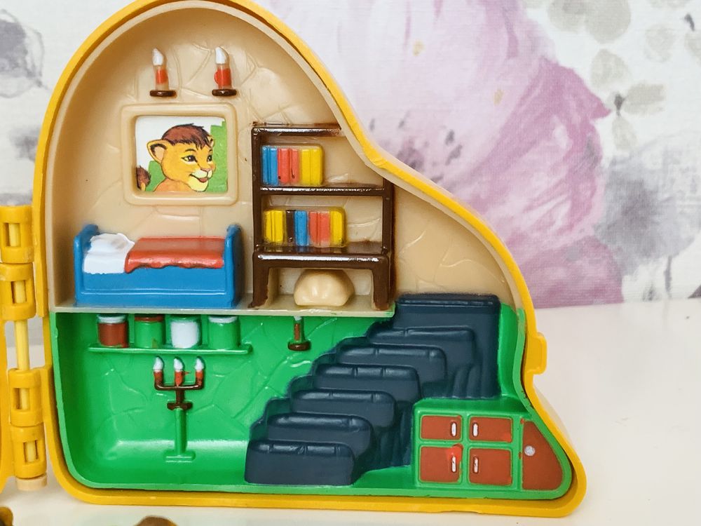 Król Lew mini domek jak Polly Pocket Bluebird