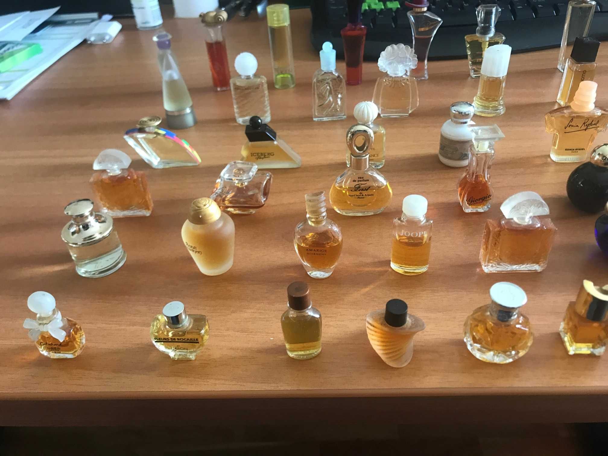 Miniaturas de Perfumes  MULHER
