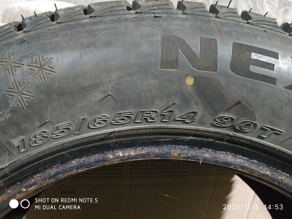 Продам комплект зимней резины  NEXEN