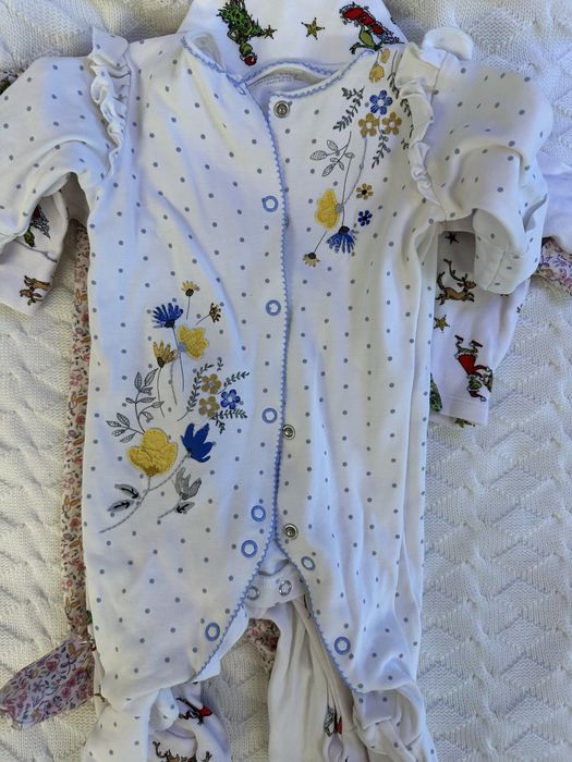 Продам пакет вещей на девочку