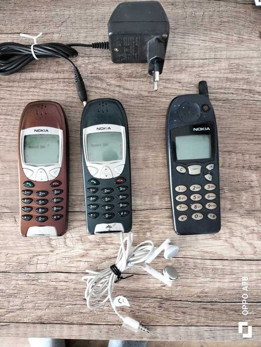 NOKIA klasyki 5110,6210 . 2 szt. słuchawki  cena za całość